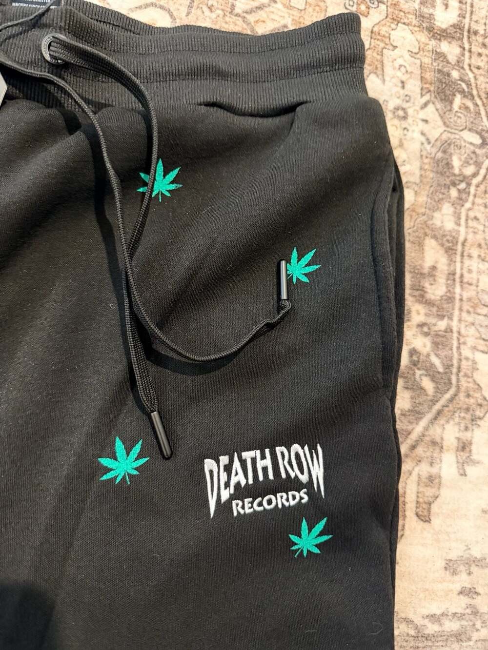 Death Row Records Men's Size M Black Hoodie and Jogger Sweatpants Set - Picture 9 of 11
